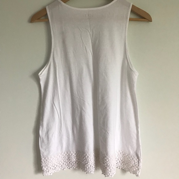 💥💥BOGO💥💥 LOFT Eyelet Trim Tank Top - Picture 2 of 3